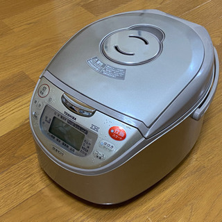 美品！TOSHIBA IH保温釜1.0L シルバー RC-10P...