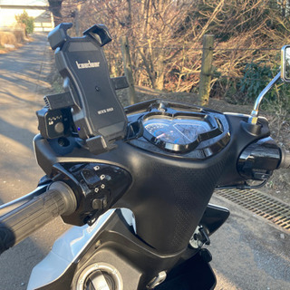 ★早い者勝ち★☆ヤマハ SE44J シグナス3型 自賠付き グリップヒーター ワイヤレス充電ホルダー 消耗品交換 整備済み 機関好調☆の画像