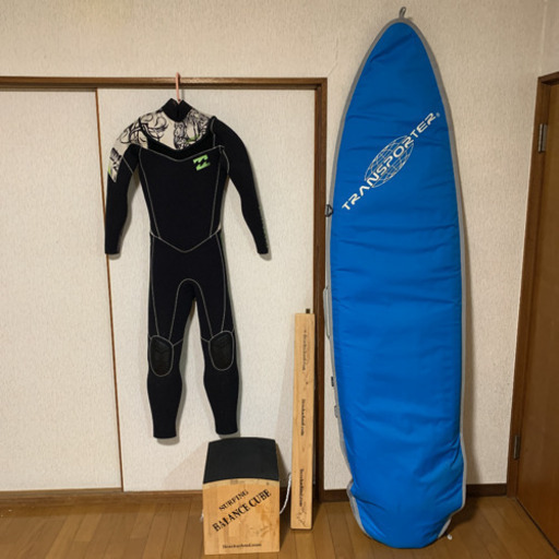 BSサーフボード&ビラボンスーツ　バランスボード