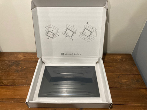 Surface Pro 7 8GB   Core i5 256GB 未使用品