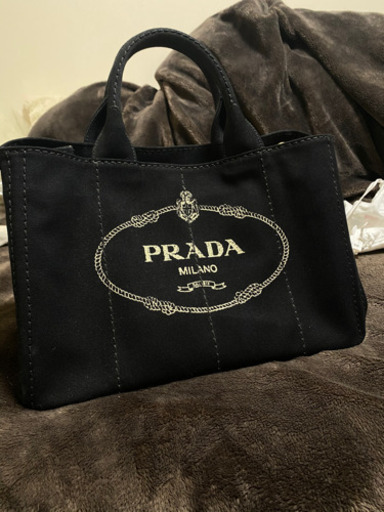 PRADA カナパ　バッグ　ブラック