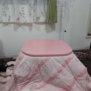 可愛いコタツ、布団付き