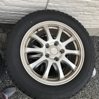 美品 スタッドレスタイヤ 205/60R16 920 ホイール付...