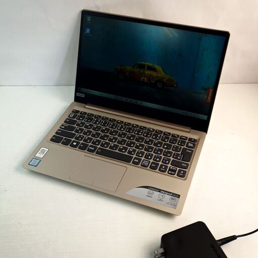 美品/Lenovo Core i5 8250U/8GB/SSD256/Win10 Lenovo IdeaPad S540 第10世代 Core i5・8GBメモリー・256GB SSD・14型