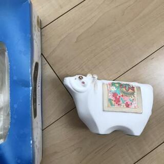 新品、干支の置物の画像