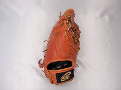 ほぼ未使品【大人用】野球 グローブ ドナイヤ 軟式 ファーストミット サイズ横幅２６ｃｍ縦幅２８cm