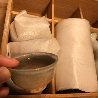 【今月限定価格】備前焼　徳利２つ、お猪口4つセットの画像