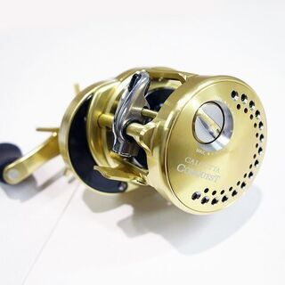 【苫小牧バナナ】極美品 SHIMANO/シマノ カルカッタ コン...