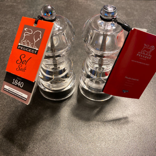 新品未使用★PEUGEOT ソルト&ペッパーミル 12cm