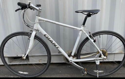 GIANT ESCARE　R3（ジャイアントエスケープ） Mサイズ