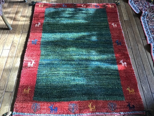 イラン　草木染め手織りギャッベ　　交渉中です