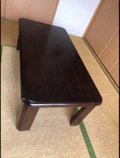 テーブル