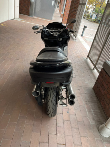 【YAMAHA マジェスティー】SG03J ツインマフラー　スピーカー付きオールブラック