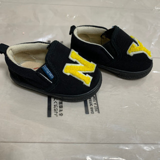 子供用靴　NIKE、converseなどの画像