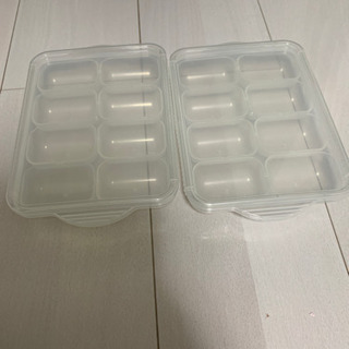 ベビー用品　哺乳瓶、おかゆシェフ、離乳食小分けトレー等の画像