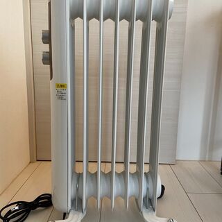 【美品】オイルヒーター 7枚フィン メカ式 1200W 木目調 転倒オフスイッチ付き 高さ62cm 6畳～8畳 [1200/700/500W 3段階切替式] 温度調整 暖房 冬 ヒーター 省エネ 電気ストーブ ライトウッドの画像