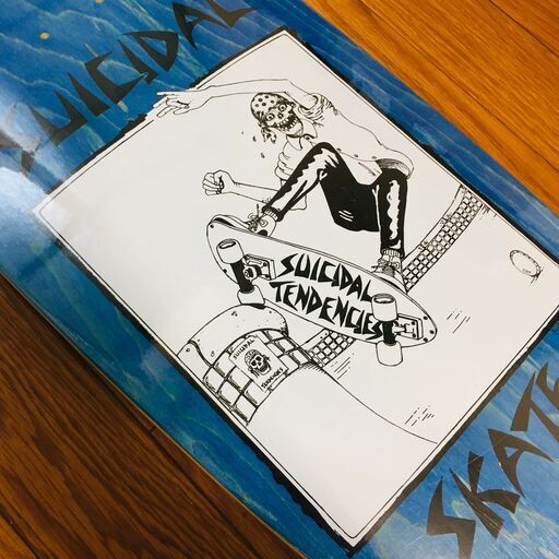 〔新品・US輸入正規品〕スケボー デッキ DOGTOWN×SUICIDAL 1983年 Pool Skater 復刻モデル