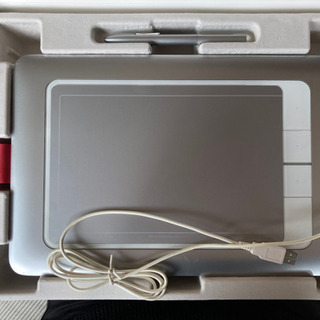 【ジャンク品】ワコム 旧型 ペンタブレット フォトショップ付