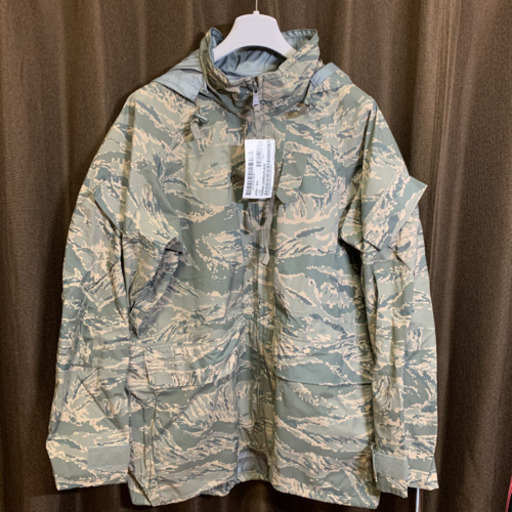 【新品・未使用】米軍　空軍　ゴアテックスパーカー　gore-tex　Lサイズ