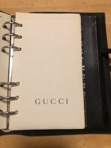 GUCCI　黒革の手帳　大サイズ