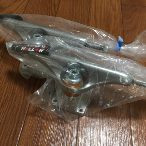 〔新品・US輸入正規品〕スケボー トラック Independent HOLLOW 144