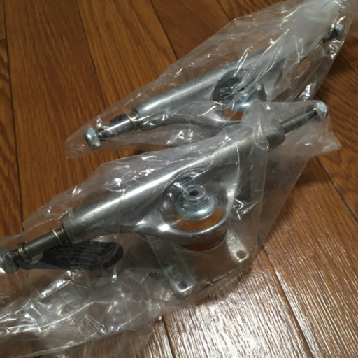 〔新品・US輸入正規品〕スケボー トラック Independent HOLLOW 139