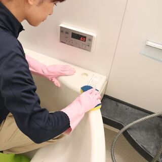 カビ掃除はお任せください☆お風呂クリーニングが12,000円‼≪...