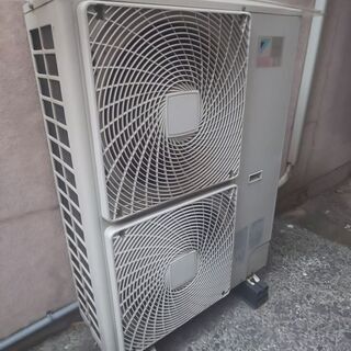 ダイキン 業務用エアコン  　ダイキン4方向天井カセット式200Ｖ値段交渉ありの画像