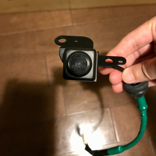 【最終値下げ】日産　V37 スカイライン　リアガーニッシュ　車　部品　パーツ　リアビューカメラ付きの画像