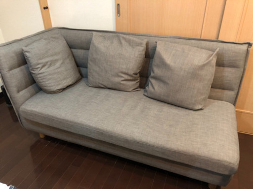ソファ+枕(3個)