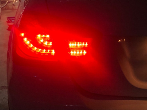 BMW E90 前期用LEDスモークテールライト　