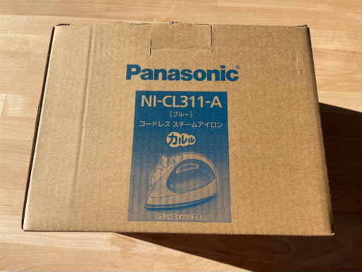 (新品)パナソニック コードレススチームアイロン ブルー NI-CL311-Aとスタンド式アイロン台