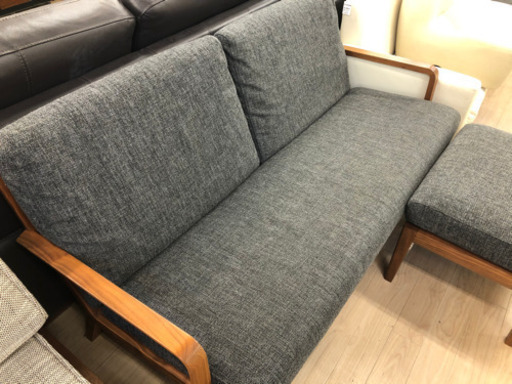 ＊カリモク　2.5人掛けソファー　オットマン付　★