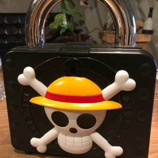 ワンピース　キャリーバッグ