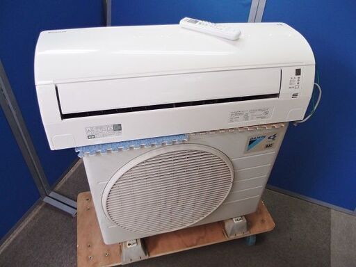 2015年製　ダイキン　ルームエアコン　 室内機 AN22SESK-W 室外機　AR22SESK
