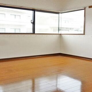 【世田谷,三軒茶屋 / 荷物預かります】10畳保管場所、トランクルーム代わりにどうぞ！ - 世田谷区