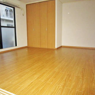 【世田谷,三軒茶屋 / 荷物預かります】10畳保管場所、トランクルーム代わりにどうぞ！ - 賃貸（マンション/一戸建て）