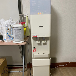 アマダナamadanaウォーターサーバー美品