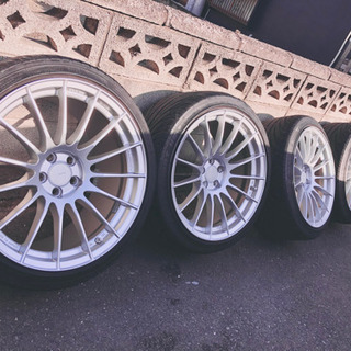 タイヤホイールセット 255/35R18 9.5j