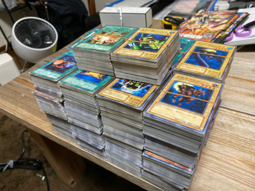 遊戯王カード（約100枚）