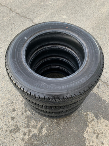 《 グッドイヤー GOODYEAR 》 EFFICIENTGRIP SUVハイブリッド HP01 175/80R16 91S 2016年製　バリ山　美品 管理番号20111104