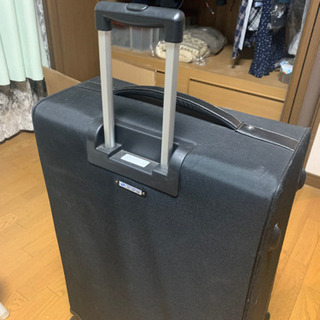お取引終了　旅行スーツケース　大きめサイズ　黒　鍵付きの画像