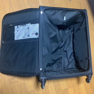 お取引終了　旅行スーツケース　大きめサイズ　黒　鍵付きの画像