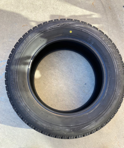 【年始値下げ1／10迄】スタッドレスタイヤ　ブリヂストン　vrx 4本