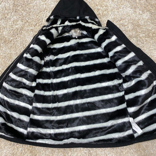 ZARA ジャンパーの画像