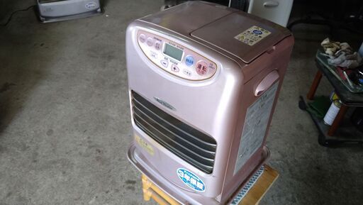 ①ファンヒーター 2004年製 実働 DAINICHI ダイニチ FW-2590S 2.5kw 木造～6畳 内部清掃＆メンテナンス済み 山形発