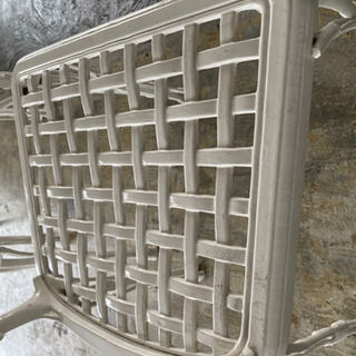 ホワイトガーデンチェア4脚　スチール製の画像