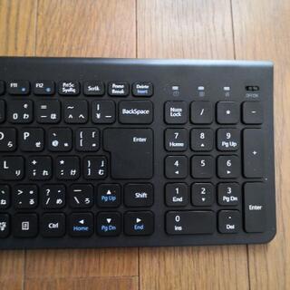 SANWA充電式ワイヤレスキーボード　未使用　開封済みの画像