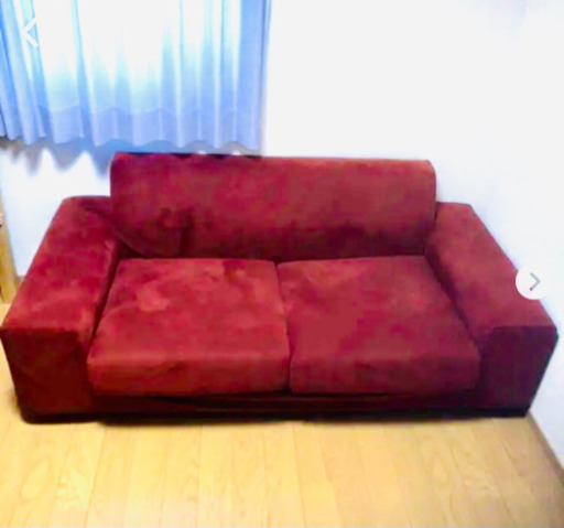 ノイエス　2-3人掛けソファ