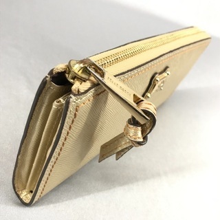 ペレボルサ ゴールドレザー レディース L字ファスナー長財布の画像